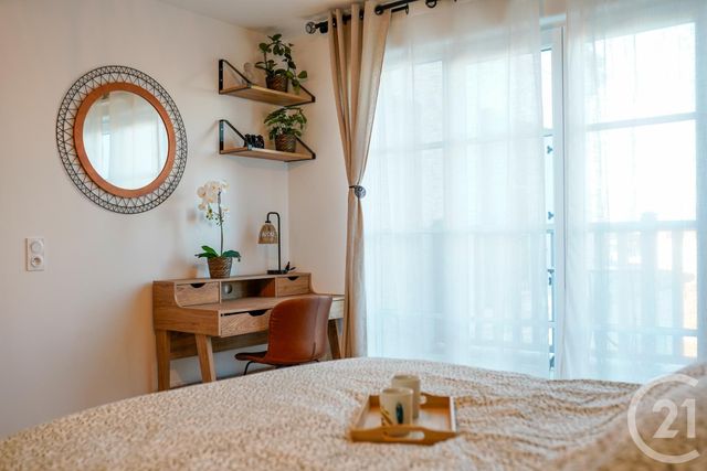 Appartement à louer - 2 pièces - 47,90 m2 - Serris - 77 - ILE-DE-FRANCE