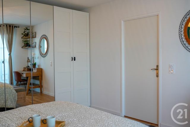 Appartement à louer - 2 pièces - 47,90 m2 - Serris - 77 - ILE-DE-FRANCE