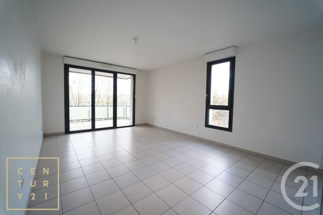 Appartement F3 à vendre - 3 pièces - 66,57 m2 - Bussy St Georges - 77 - ILE-DE-FRANCE