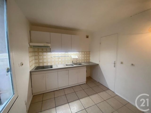 Appartement F1 &agrave; vendre - 1 pi&egrave;ce - 40 m2 - Champs Sur Marne - 77 - ILE-DE-FRANCE