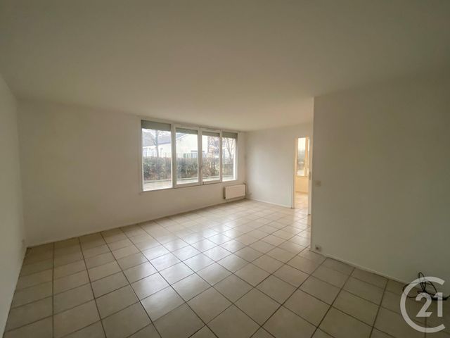Appartement F1 &agrave; vendre - 1 pi&egrave;ce - 40 m2 - Champs Sur Marne - 77 - ILE-DE-FRANCE