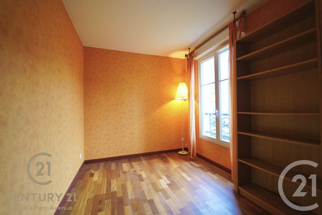 Appartement F3 &agrave; vendre - 3 pi&egrave;ces - 57,29 m2 - Bussy St Georges - 77 - ILE-DE-FRANCE