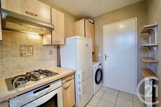 Appartement F3 &agrave; vendre - 3 pi&egrave;ces - 57,29 m2 - Bussy St Georges - 77 - ILE-DE-FRANCE