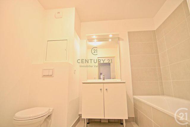 Appartement F2 &agrave; vendre - 2 pi&egrave;ces - 43,30 m2 - Ferrieres En Brie - 77 - ILE-DE-FRANCE