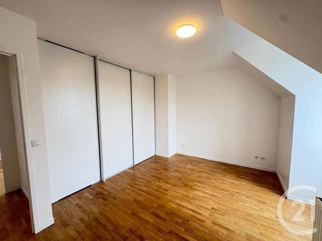 Maison &agrave; louer - 5 pi&egrave;ces - 116 m2 - Chanteloup En Brie - 77 - ILE-DE-FRANCE