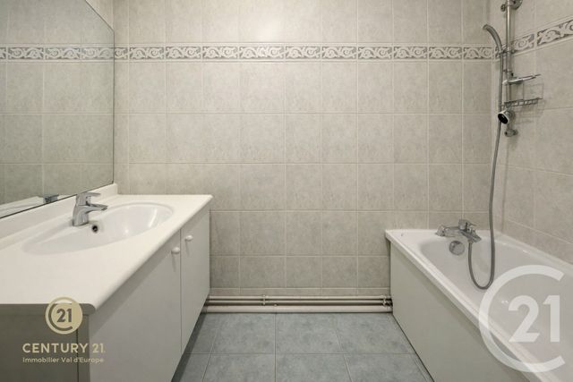 Appartement F2 &agrave; vendre - 2 pi&egrave;ces - 46,46 m2 - Montevrain - 77 - ILE-DE-FRANCE