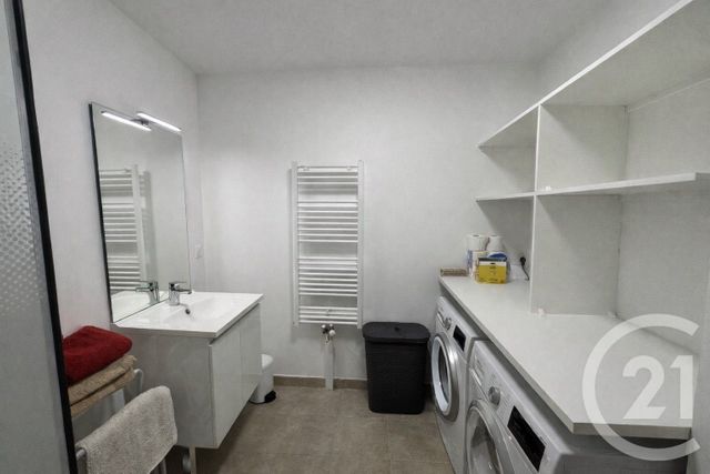 Appartement F5 &agrave; vendre - 5 pi&egrave;ces - 94,72 m2 - Serris - 77 - ILE-DE-FRANCE