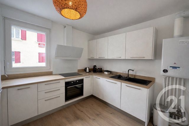 Appartement F5 &agrave; vendre - 5 pi&egrave;ces - 94,72 m2 - Serris - 77 - ILE-DE-FRANCE