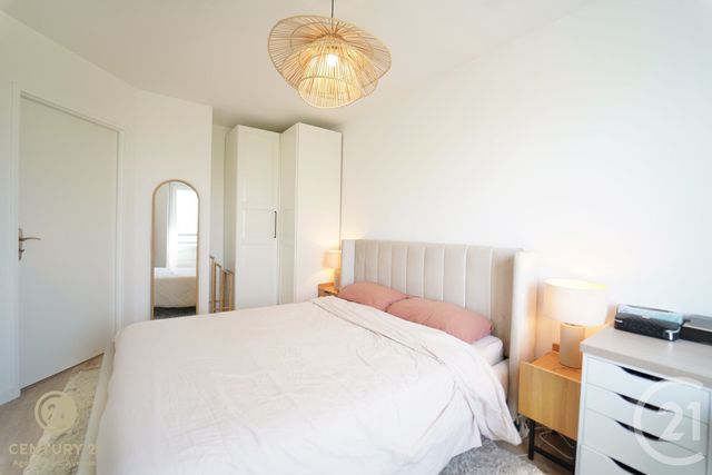 Appartement F3 &agrave; louer - 3 pi&egrave;ces - 57,16 m2 - Bussy St Georges - 77 - ILE-DE-FRANCE