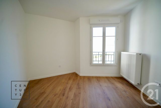 Appartement F4 &agrave; vendre - 4 pi&egrave;ces - 77,97 m2 - Serris - 77 - ILE-DE-FRANCE