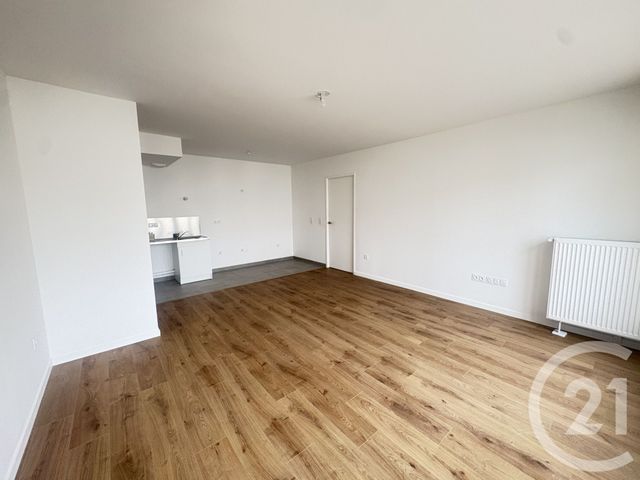 Appartement F4 &agrave; vendre - 4 pi&egrave;ces - 77,97 m2 - Serris - 77 - ILE-DE-FRANCE