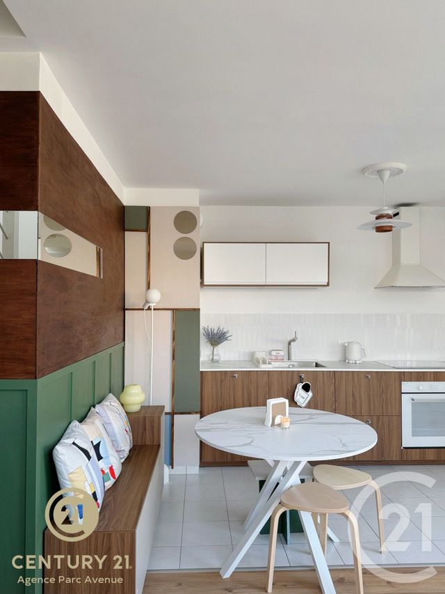 Appartement Duplex &agrave; louer - 3 pi&egrave;ces - 64,53 m2 - Bussy St Georges - 77 - ILE-DE-FRANCE