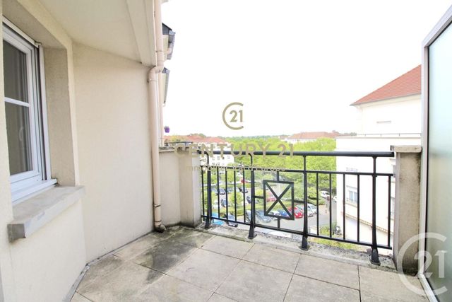 Appartement F3 &agrave; louer - 3 pi&egrave;ces - 87,49 m2 - Bussy St Georges - 77 - ILE-DE-FRANCE