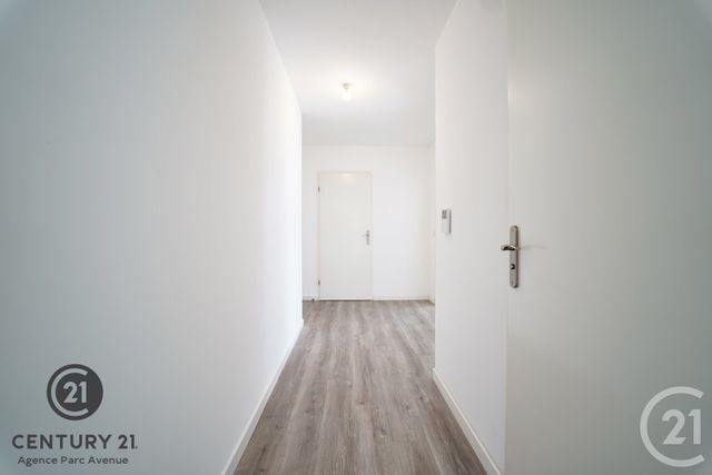 Appartement F3 &agrave; louer - 3 pi&egrave;ces - 67,03 m2 - Bussy St Georges - 77 - ILE-DE-FRANCE