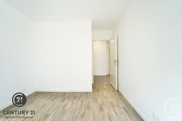 Appartement F3 &agrave; louer - 3 pi&egrave;ces - 67,03 m2 - Bussy St Georges - 77 - ILE-DE-FRANCE