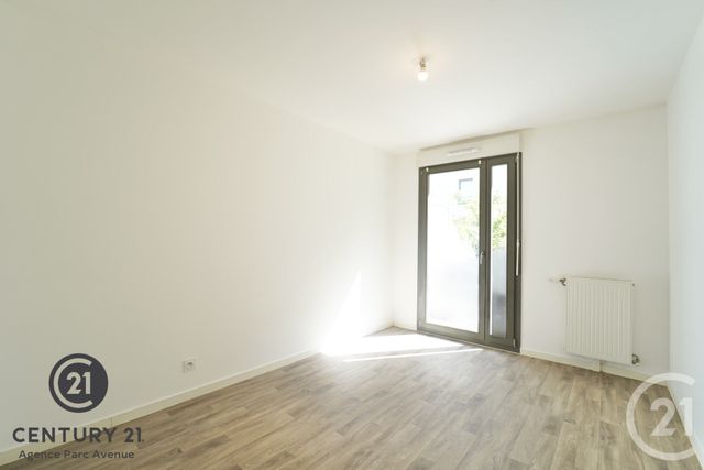 Appartement F3 &agrave; louer - 3 pi&egrave;ces - 67,03 m2 - Bussy St Georges - 77 - ILE-DE-FRANCE