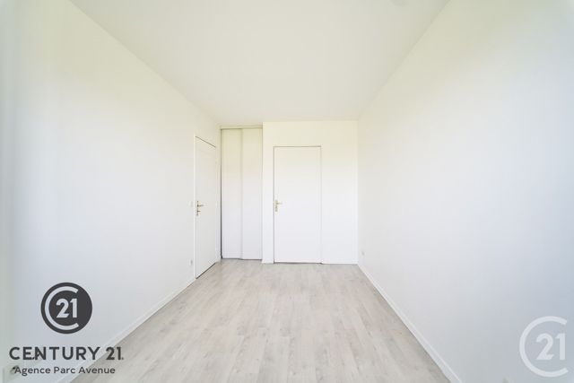 Appartement F2 &agrave; louer - 2 pi&egrave;ces - 42,48 m2 - Bussy St Georges - 77 - ILE-DE-FRANCE