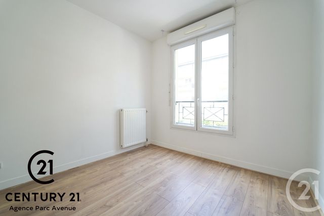Appartement F3 &agrave; louer - 3 pi&egrave;ces - 59,85 m2 - Bussy St Georges - 77 - ILE-DE-FRANCE