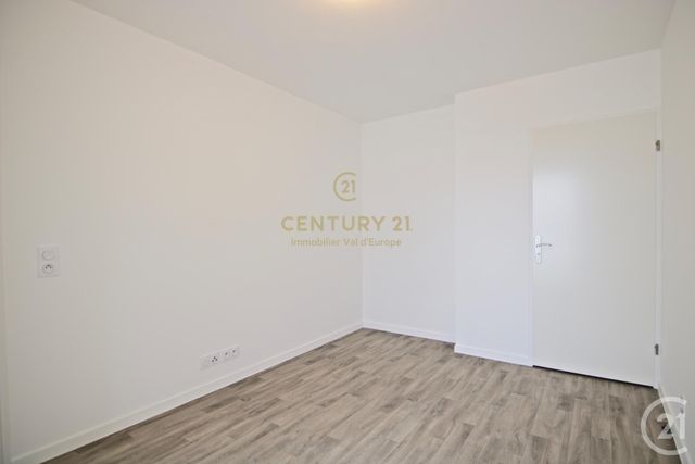 Appartement F2 &agrave; louer - 2 pi&egrave;ces - 42,72 m2 - Bussy St Georges - 77 - ILE-DE-FRANCE