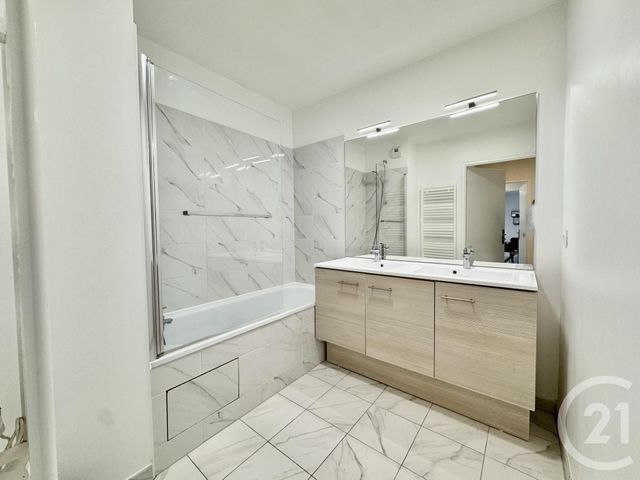 Appartement F3 &agrave; louer - 3 pi&egrave;ces - 65,60 m2 - Serris - 77 - ILE-DE-FRANCE