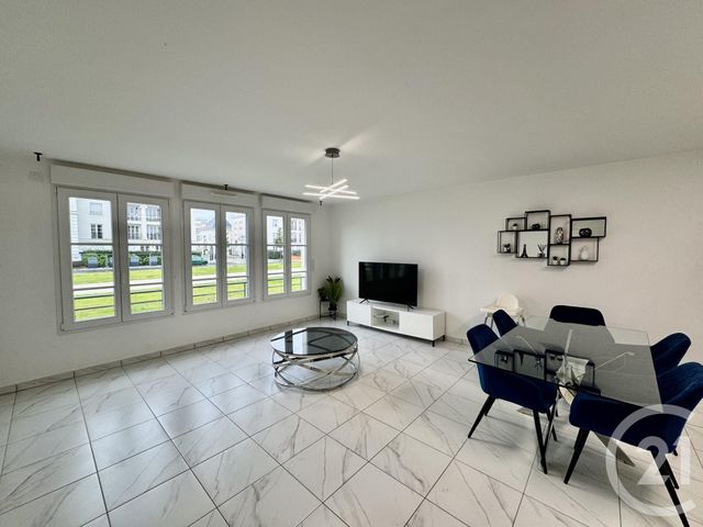 Appartement F3 &agrave; louer - 3 pi&egrave;ces - 65,60 m2 - Serris - 77 - ILE-DE-FRANCE