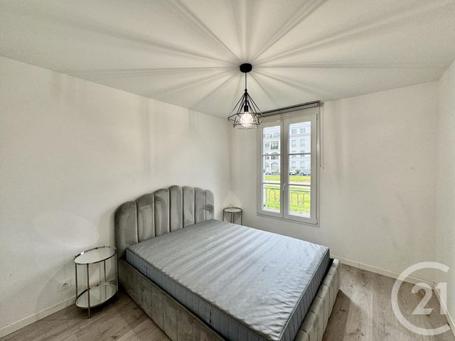 Appartement F3 &agrave; louer - 3 pi&egrave;ces - 65,60 m2 - Serris - 77 - ILE-DE-FRANCE