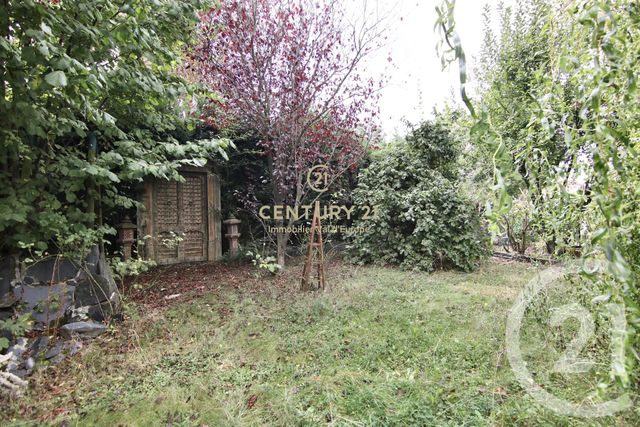 Maison &agrave; louer - 7 pi&egrave;ces - 115,19 m2 - Bussy St Georges - 77 - ILE-DE-FRANCE