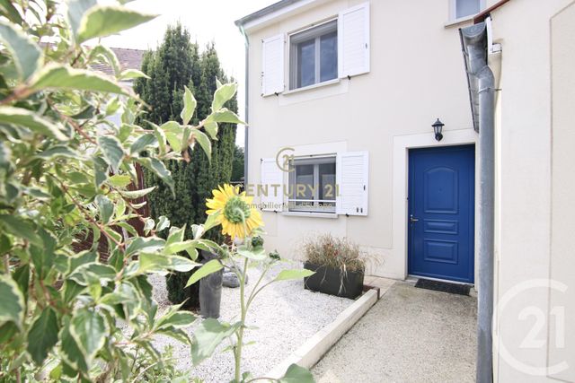 Maison &agrave; louer - 7 pi&egrave;ces - 115,19 m2 - Bussy St Georges - 77 - ILE-DE-FRANCE