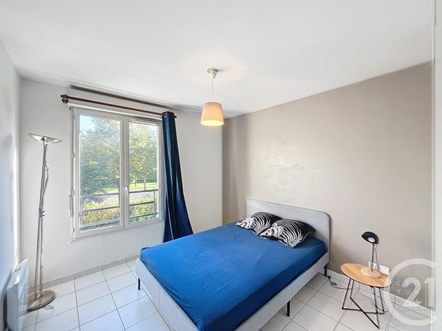 Appartement F3 &agrave; louer - 3 pi&egrave;ces - 63,80 m2 - Bussy St Georges - 77 - ILE-DE-FRANCE