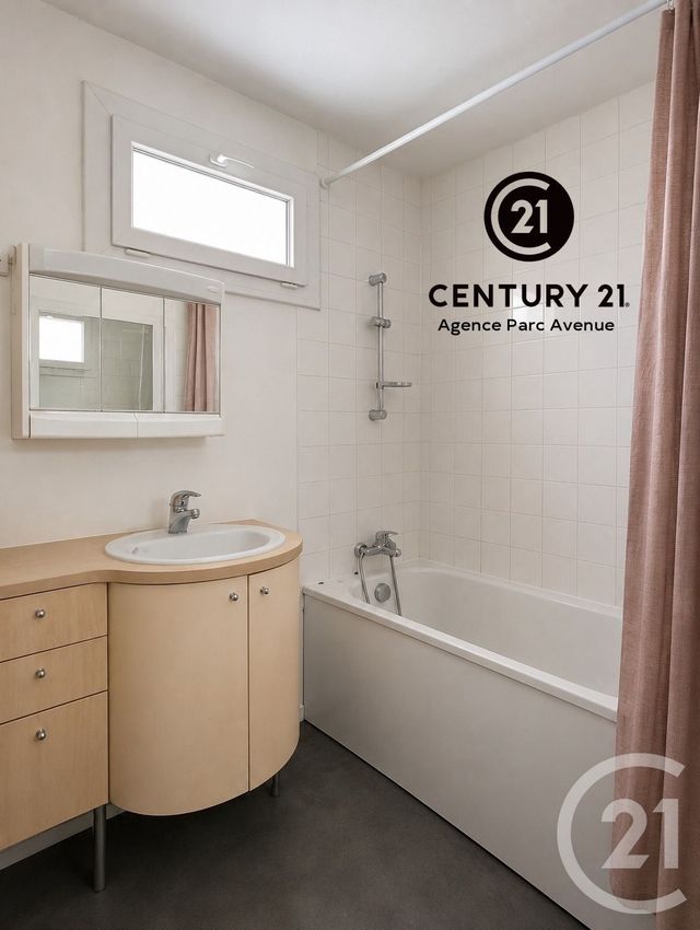 Appartement F4 &agrave; vendre - 4 pi&egrave;ces - 97,33 m2 - Lagny Sur Marne - 77 - ILE-DE-FRANCE