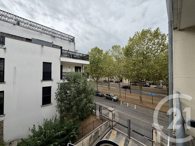 Appartement F3 &agrave; louer - 3 pi&egrave;ces - 63,87 m2 - Bussy St Georges - 77 - ILE-DE-FRANCE