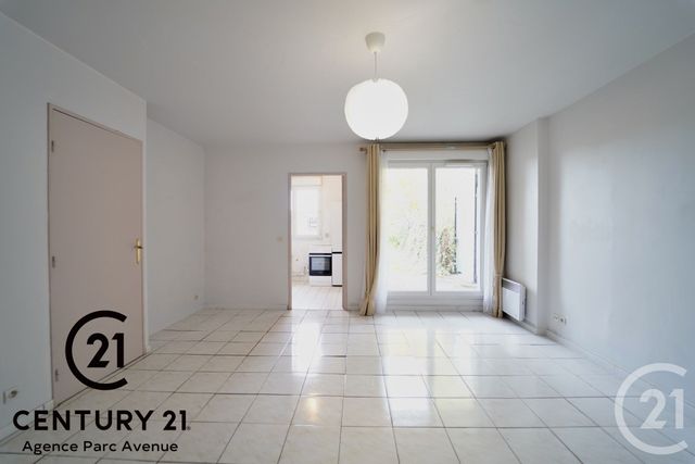 Appartement F2 &agrave; vendre - 2 pi&egrave;ces - 43,22 m2 - Bussy St Georges - 77 - ILE-DE-FRANCE
