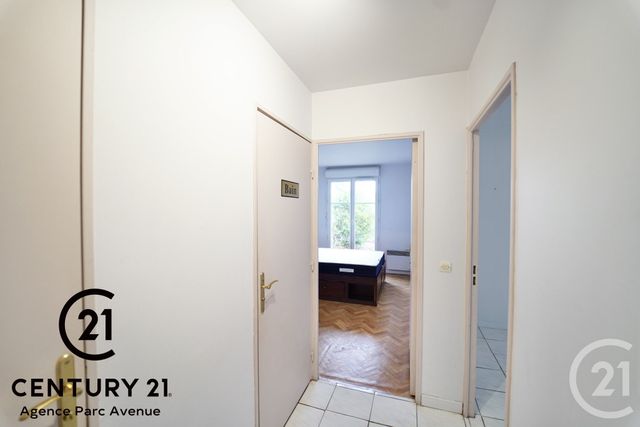 Appartement F2 &agrave; vendre - 2 pi&egrave;ces - 43,22 m2 - Bussy St Georges - 77 - ILE-DE-FRANCE