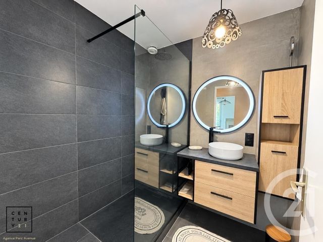 Appartement F2 &agrave; louer - 2 pi&egrave;ces - 50,23 m2 - Bussy St Georges - 77 - ILE-DE-FRANCE