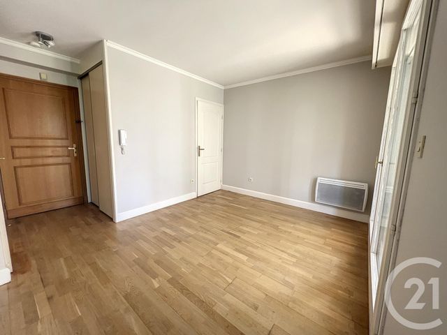 Appartement F1 à louer - 1 pièce - 27,35 m2 - Dijon - 21 - BOURGOGNE