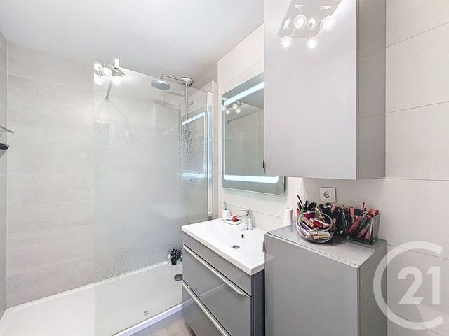 Appartement F4 &agrave; vendre - 4 pi&egrave;ces - 91,88 m2 - Longvic - 21 - BOURGOGNE