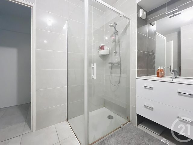 Appartement &agrave; louer - 2 pi&egrave;ces - 48,20 m2 - Dijon - 21 - BOURGOGNE