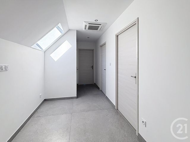Maison &agrave; vendre - 6 pi&egrave;ces - 141 m2 - Neuilly Les Dijon - 21 - BOURGOGNE