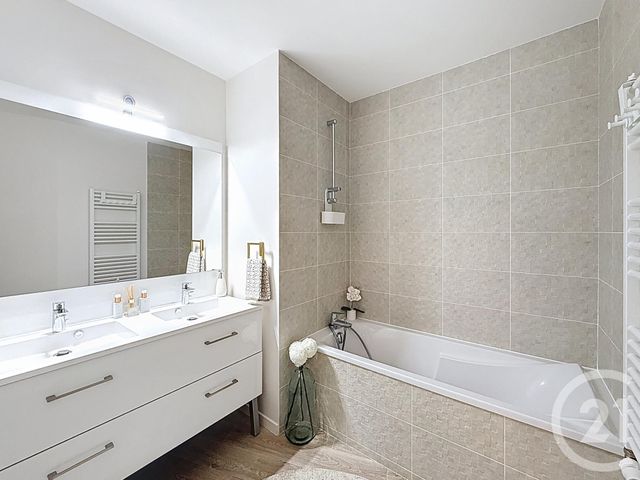 Appartement F3 à vendre - 3 pièces - 57,30 m2 - Chevigny St Sauveur - 21 - BOURGOGNE