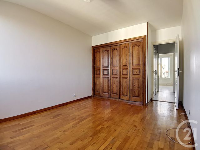 Appartement F3 à louer - 3 pièces - 73,40 m2 - Dijon - 21 - BOURGOGNE