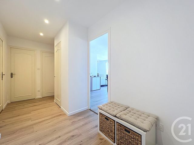 Appartement T3 à vendre - 4 pièces - 70,37 m2 - Dijon - 21 - BOURGOGNE