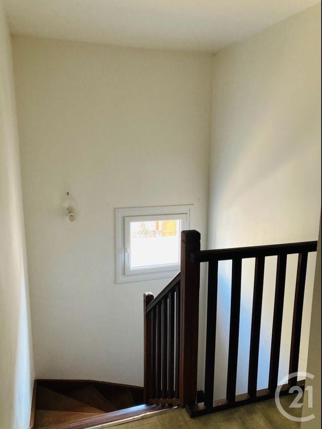 Maison &agrave; louer - 4 pi&egrave;ces - 127,62 m2 - Talant - 21 - BOURGOGNE