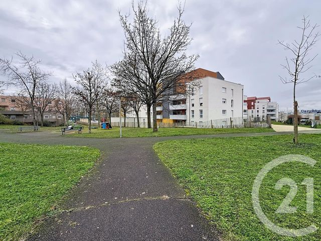 Appartement F6 &agrave; vendre - 5 pi&egrave;ces - 103 m2 - Quetigny - 21 - BOURGOGNE