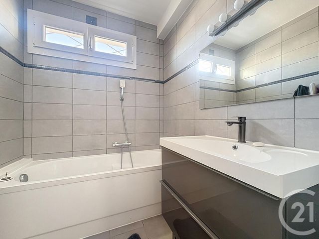 Appartement F4 &agrave; vendre - 4 pi&egrave;ces - 60,17 m2 - Dijon - 21 - BOURGOGNE