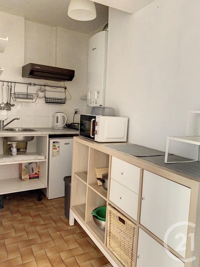 Appartement Studio &agrave; louer - 1 pi&egrave;ce - 28,36 m2 - Dijon - 21 - BOURGOGNE