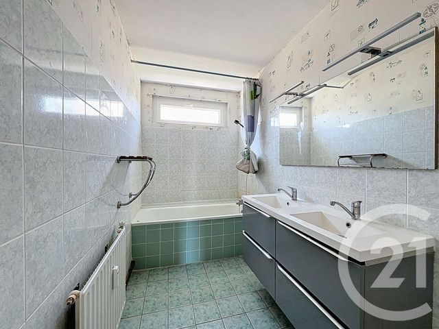 Appartement T4 &agrave; vendre - 4 pi&egrave;ces - 76,40 m2 - Quetigny - 21 - BOURGOGNE