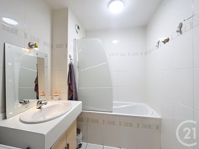 Appartement T2 &agrave; louer - 2 pi&egrave;ces - 49,83 m2 - Dijon - 21 - BOURGOGNE