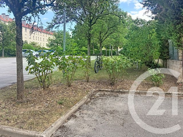 Appartement Studio &agrave; louer - 1 pi&egrave;ce - 19,47 m2 - Dijon - 21 - BOURGOGNE