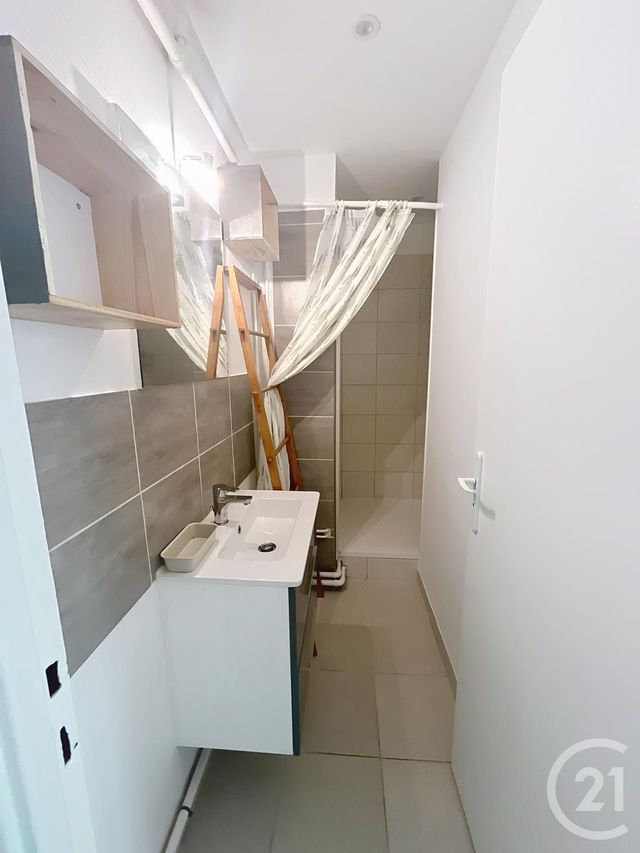 Appartement F3 &agrave; louer - 3 pi&egrave;ces - 51,37 m2 - Dijon - 21 - BOURGOGNE