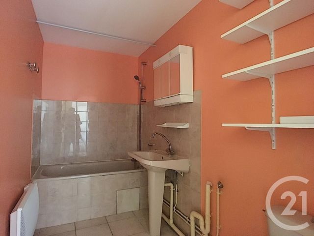 Appartement T2 &agrave; louer - 2 pi&egrave;ces - 40,34 m2 - Longvic - 21 - BOURGOGNE